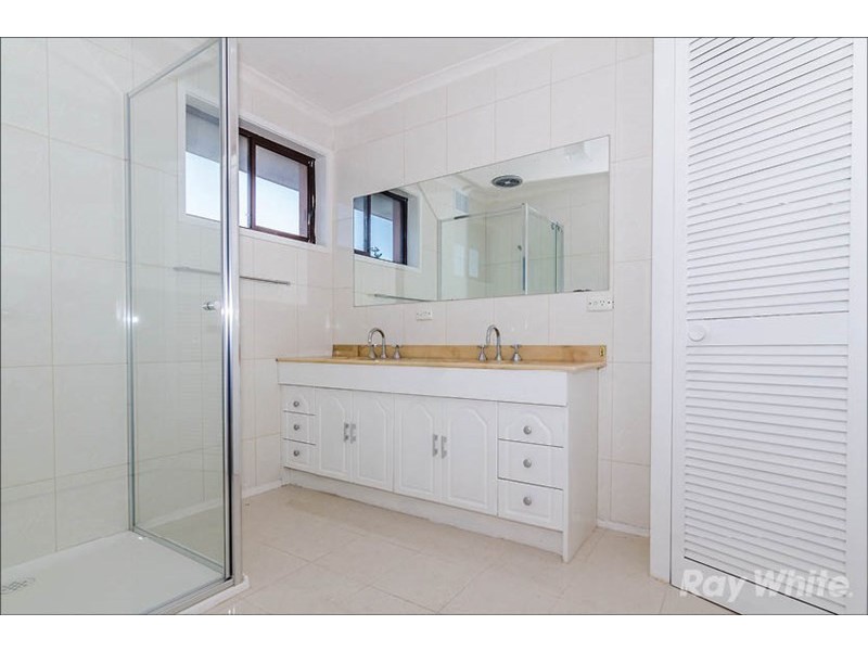 76 Fernbank Crescent, Mulgrave VIC 3170