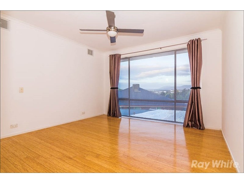 76 Fernbank Crescent, Mulgrave VIC 3170