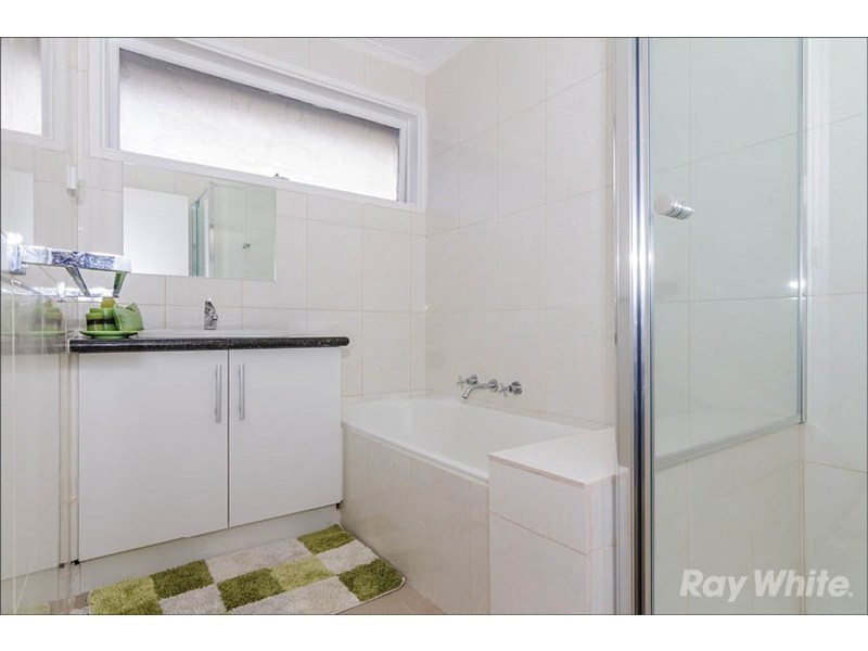 76 Fernbank Crescent, Mulgrave VIC 3170