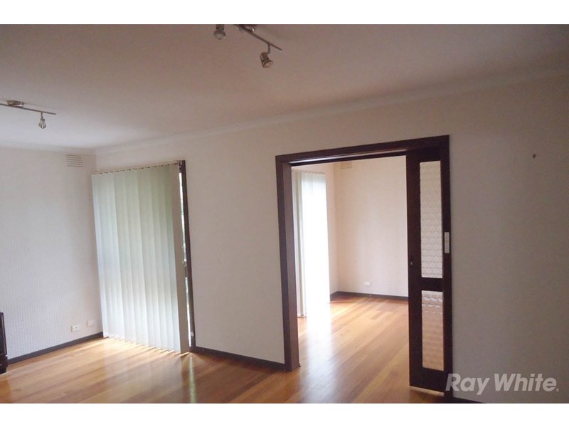 11 Ealing Court, Glen Waverley VIC 3150