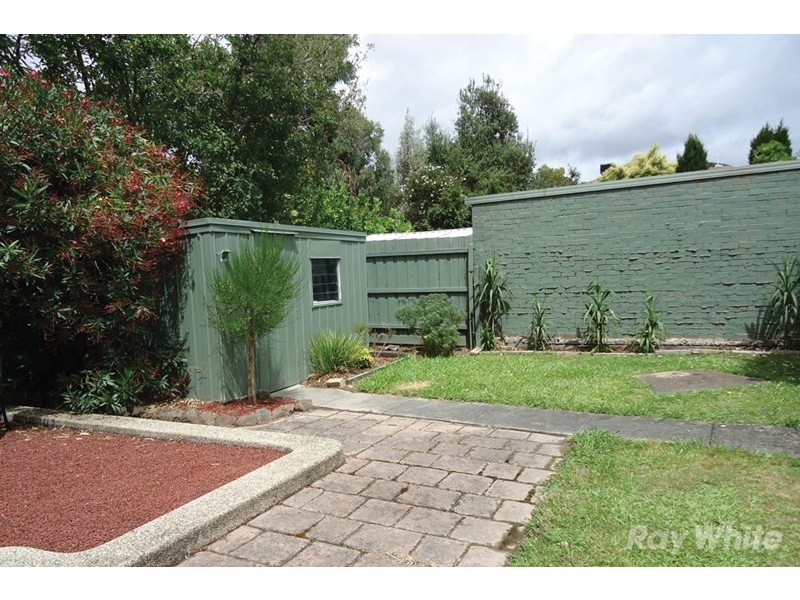 11 Ealing Court, Glen Waverley VIC 3150