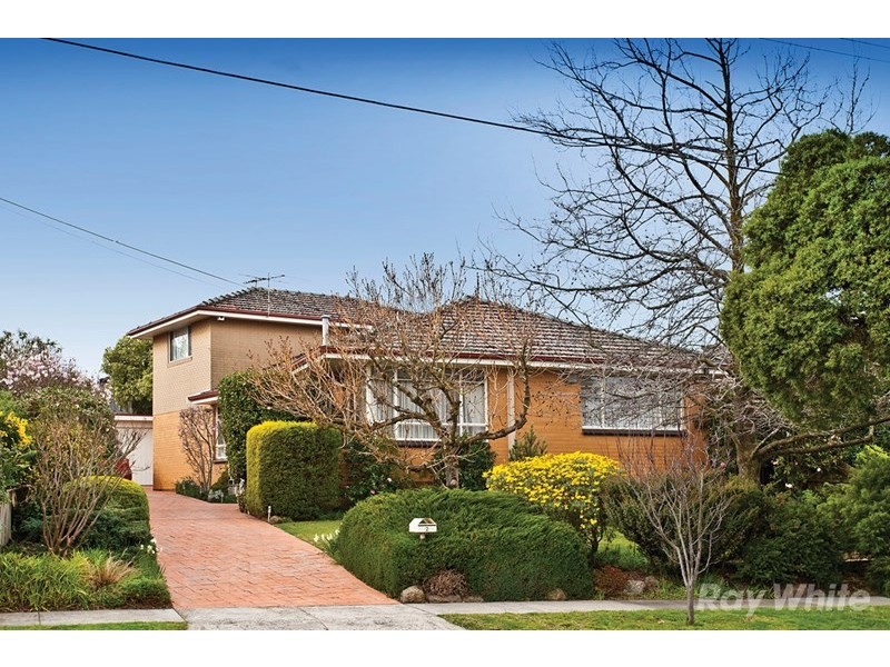 2 Blossom Court, Glen Waverley VIC 3150