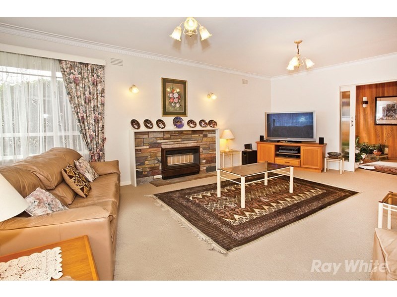 2 Blossom Court, Glen Waverley VIC 3150