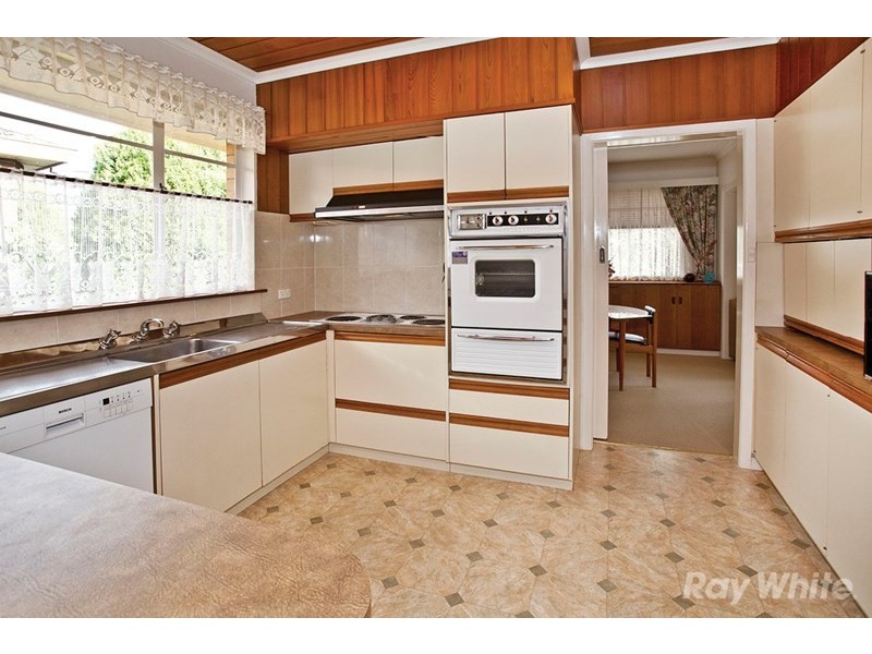 2 Blossom Court, Glen Waverley VIC 3150