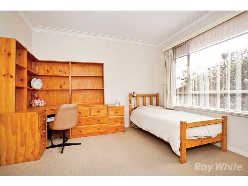 2 Blossom Court, Glen Waverley VIC 3150
