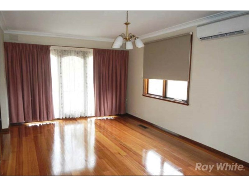 51 Watsons Road, Glen Waverley VIC 3150