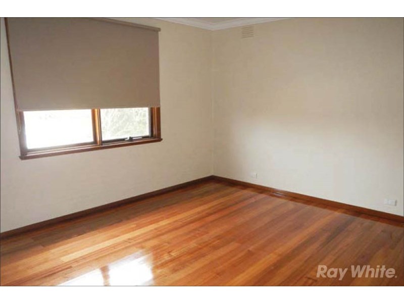 51 Watsons Road, Glen Waverley VIC 3150