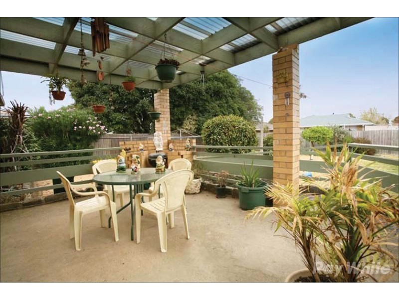 6 Blackwood Drive, Wheelers Hill VIC 3150