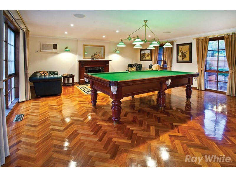 4 Lascelle Drive, Vermont South VIC 3133