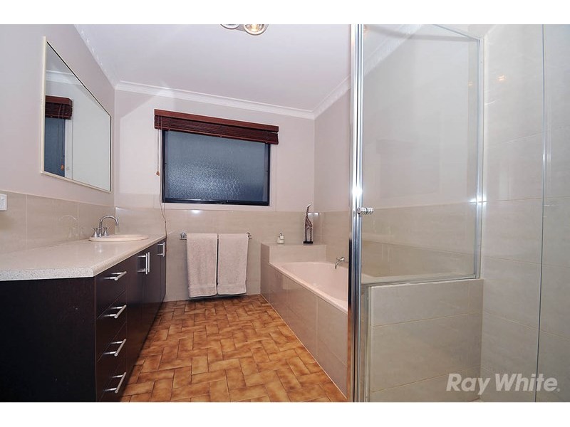 66 Garnett Road, Wheelers Hill VIC 3150