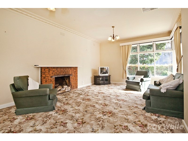 22 Bogong Avenue, Glen Waverley VIC 3150