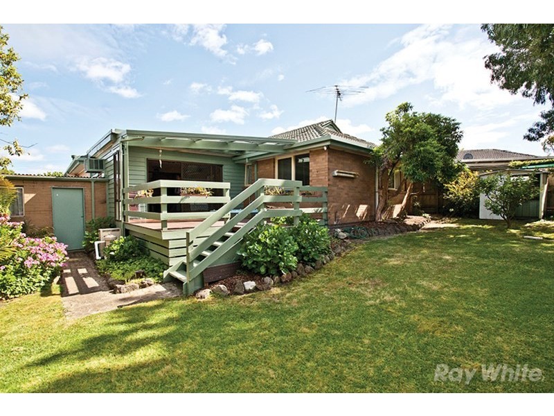 10 Greenwich Court, Glen Waverley VIC 3150