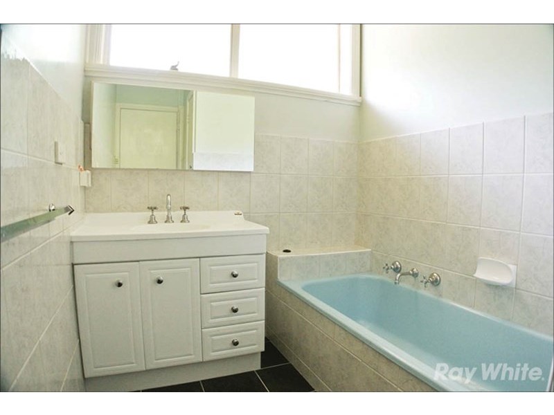 39 Wilson Road, Glen Waverley VIC 3150