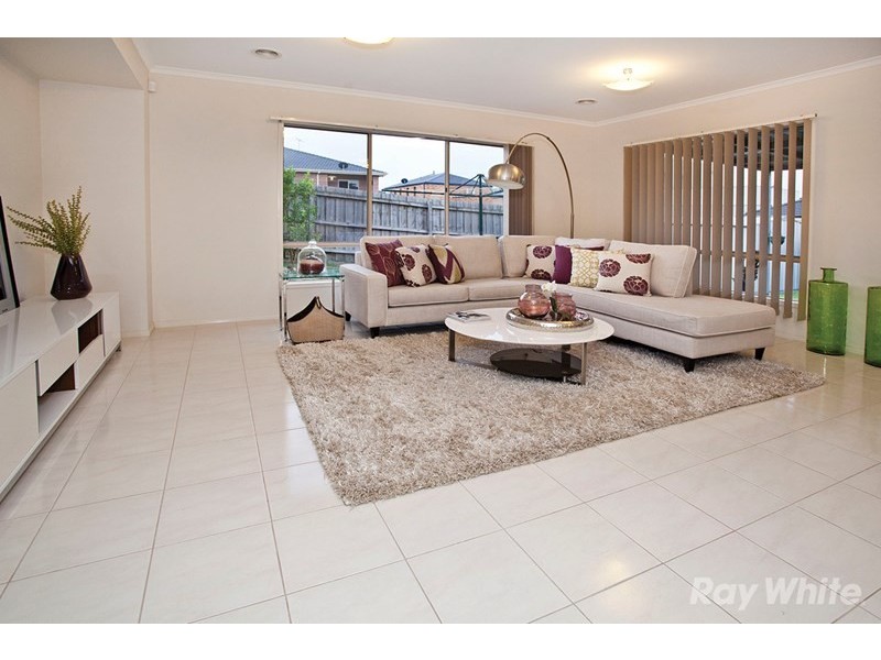 22 Royal Oak Court, Mulgrave VIC 3170