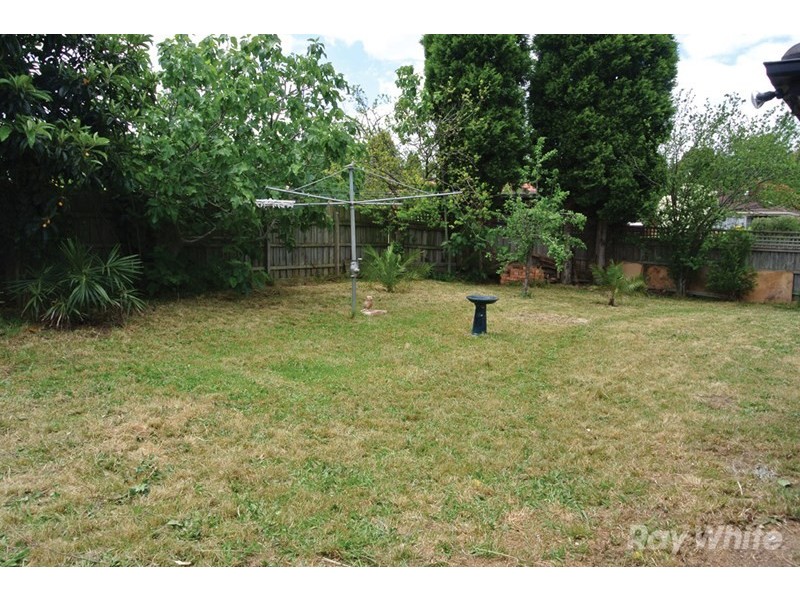 153 Haverbrack Drive, Mulgrave VIC 3170