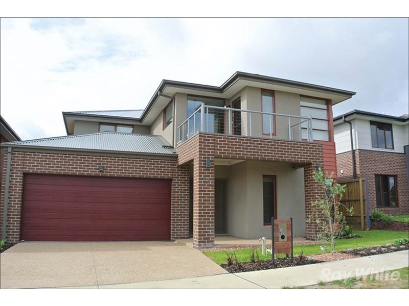 32 Harcrest Boulevard, Wantirna South VIC 3152