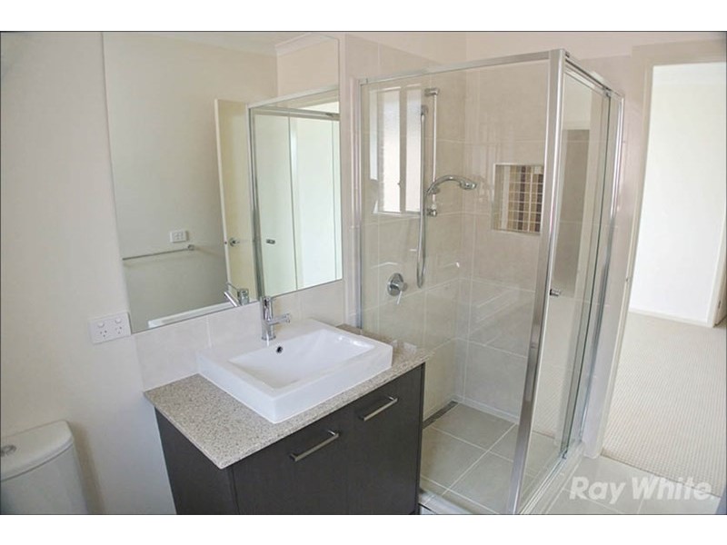 32 Harcrest Boulevard, Wantirna South VIC 3152