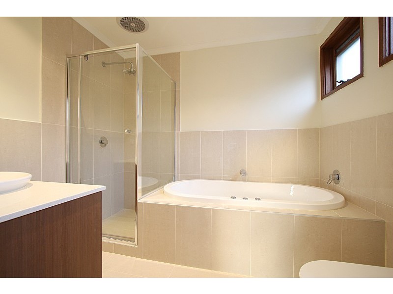 10 Aztec Court, Wheelers Hill VIC 3150