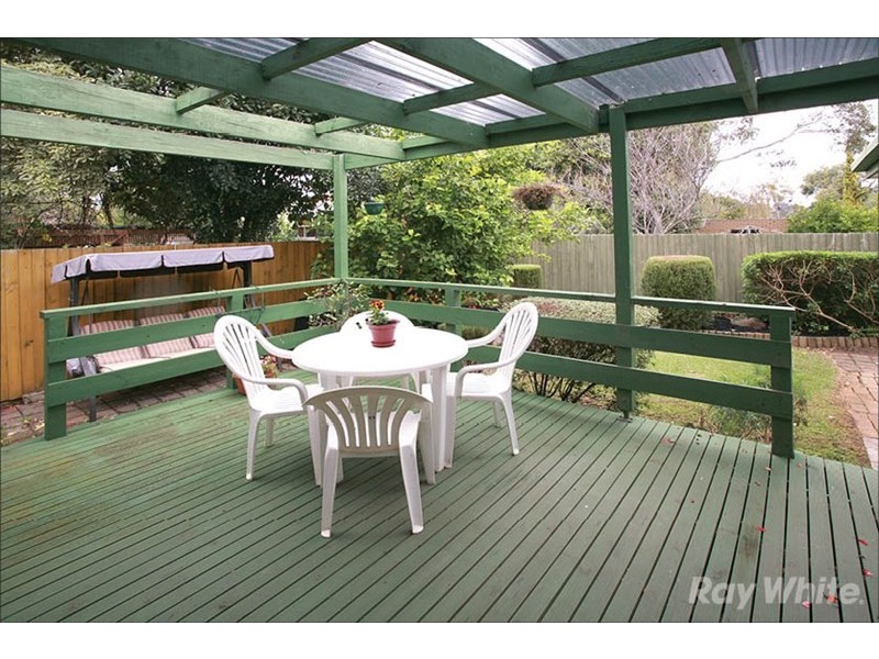 60 Camelot Drive, Glen Waverley VIC 3150