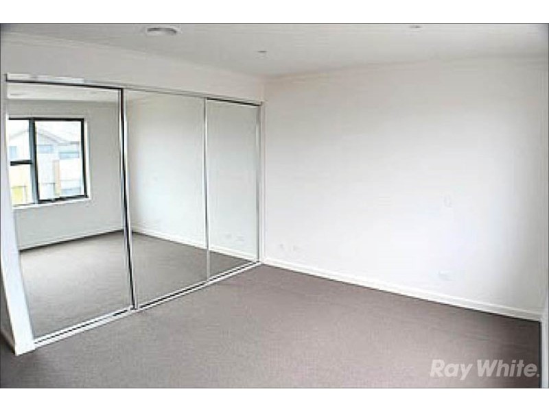 36 Brunton Crescent, Mulgrave VIC 3170