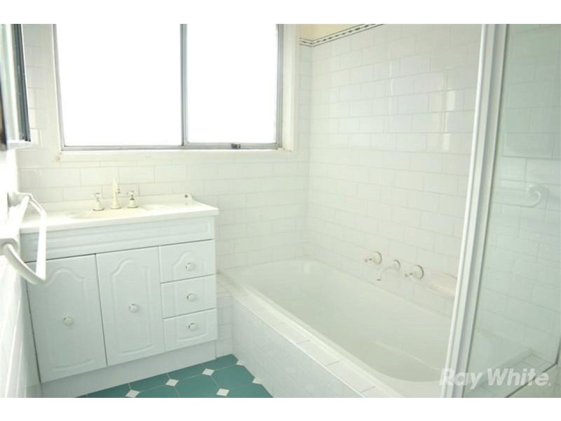 71 Leicester Avenue, Glen Waverley VIC 3150