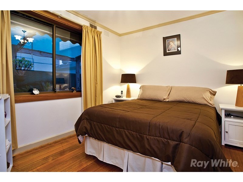 4 Padua Court, Glen Waverley VIC 3150