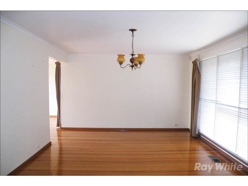 4 Tereva Crescent, Wheelers Hill VIC 3150