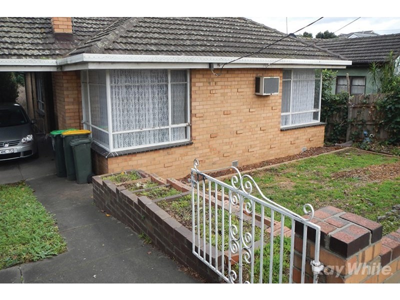 27 Middleborough Road, Burwood VIC 3125