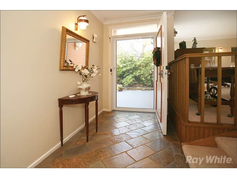 10 Jarrah Court, Glen Waverley VIC 3150