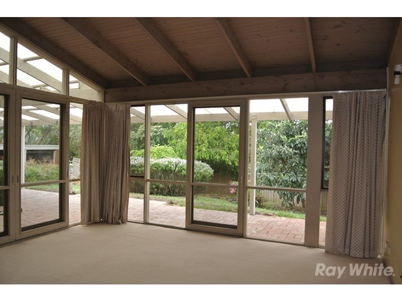 8 Pontford Court, Wheelers Hill VIC 3150