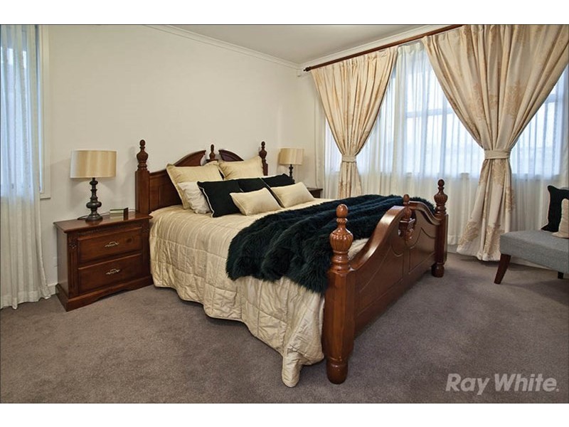 22 Anfield Crescent, Mulgrave VIC 3170