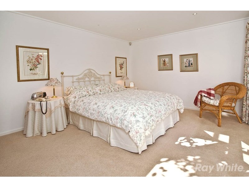 3 Tiernan Street, Glen Waverley VIC 3150