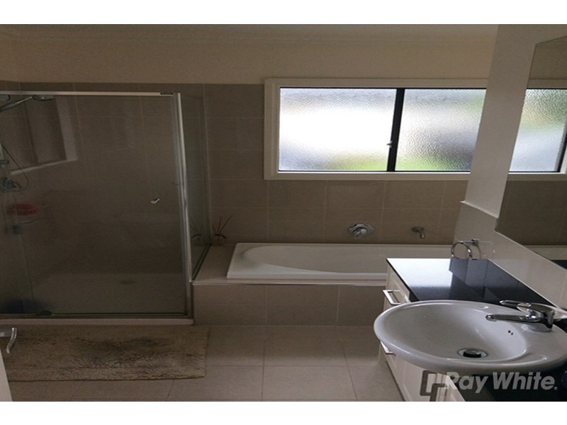 1/659 Waverley Road, Glen Waverley VIC 3150