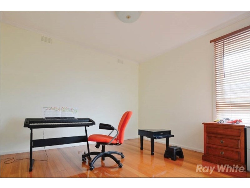 3 Hampstead Crescent, Glen Waverley VIC 3150