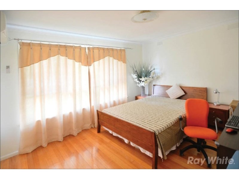 3 Hampstead Crescent, Glen Waverley VIC 3150