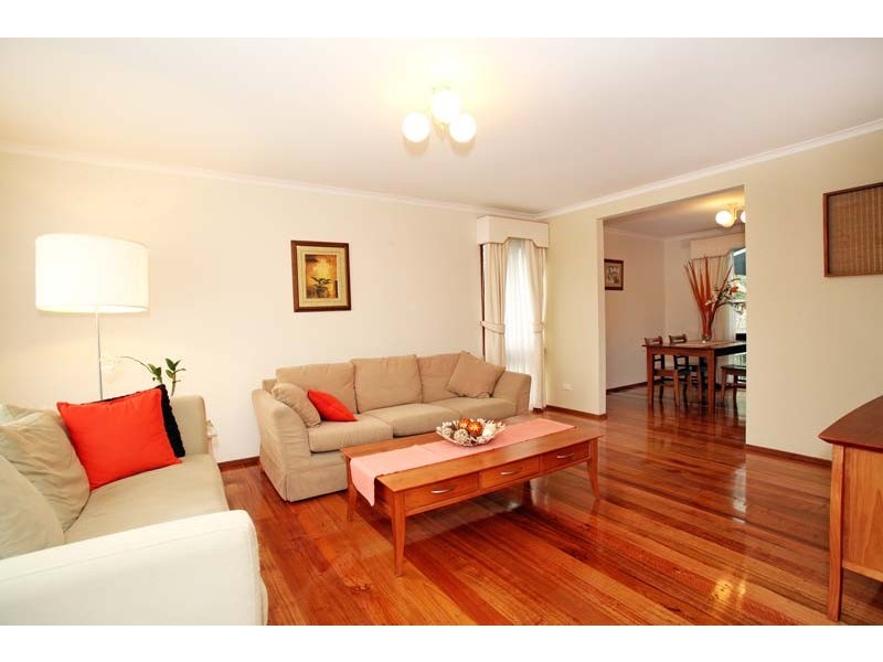 4 Pentland Court, Glen Waverley VIC 3150