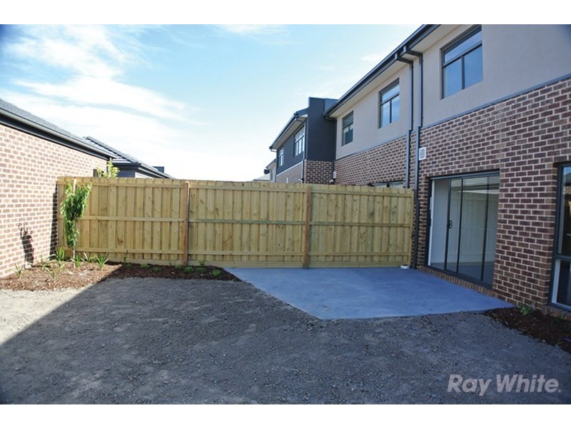 25 Rosette Crescent, Keysborough VIC 3173