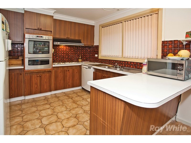 10 Hector Court, Glen Waverley VIC 3150