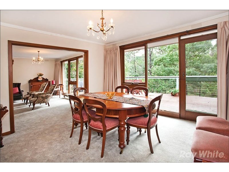 17 Stableford Avenue, Glen Waverley VIC 3150