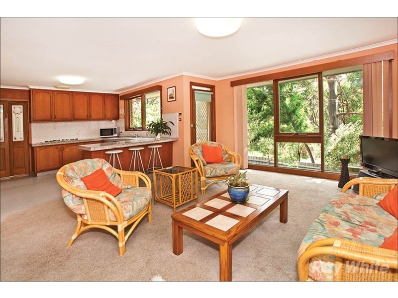 17 Stableford Avenue, Glen Waverley VIC 3150