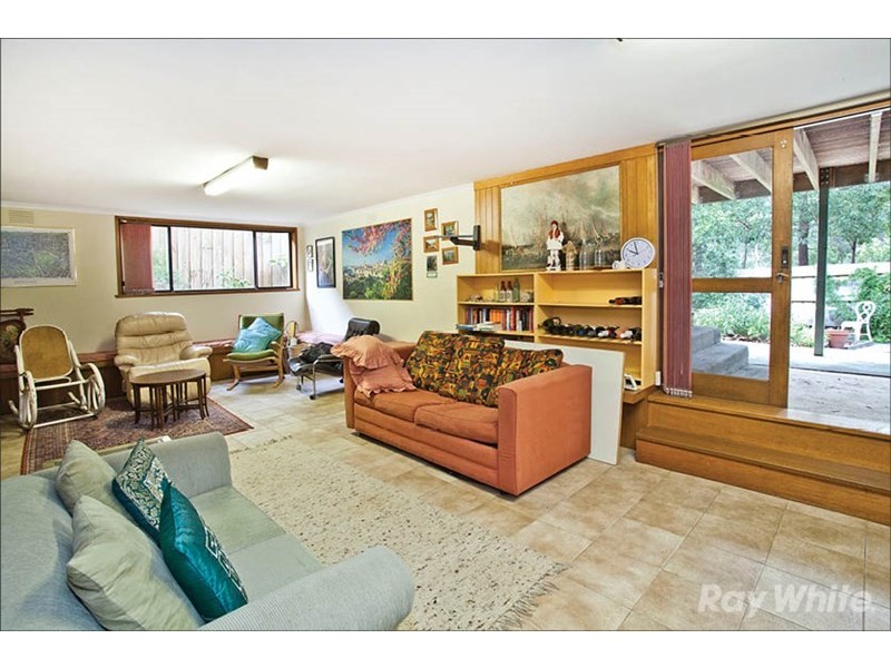 17 Stableford Avenue, Glen Waverley VIC 3150