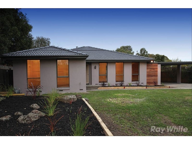 9 Taunton Crescent, Scoresby VIC 3179