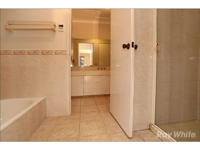 9 Taunton Crescent, Scoresby VIC 3179