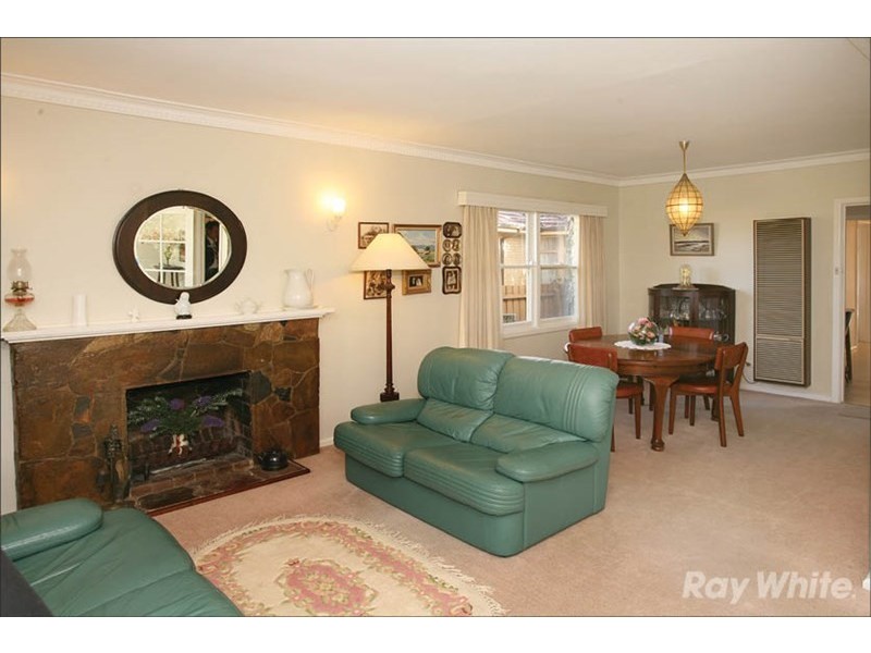 17 Joy Street, Mount Waverley VIC 3149