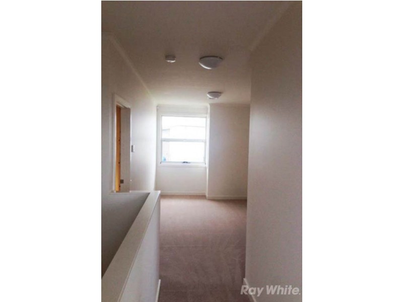 23 Exhibition Drive, Mulgrave VIC 3170