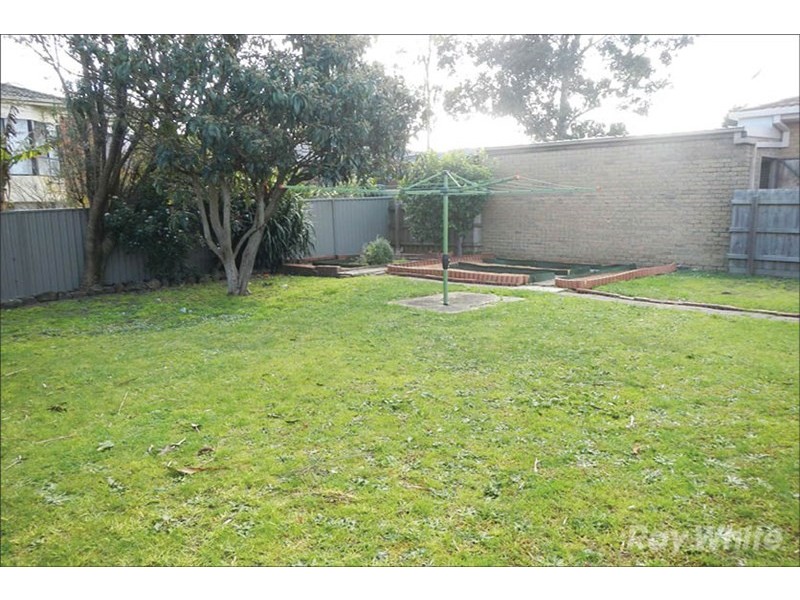 4 Vista Crescent, Rowville VIC 3178
