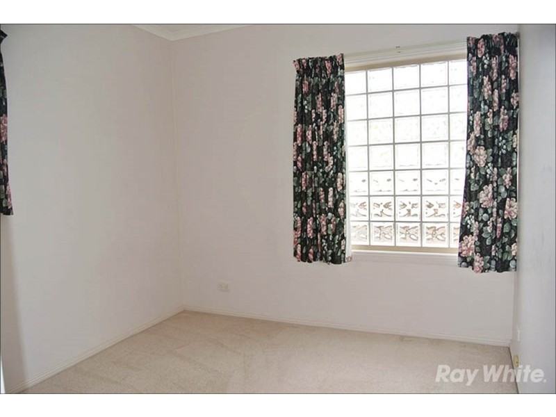 2/13 Garrisson Drive, Glen Waverley VIC 3150