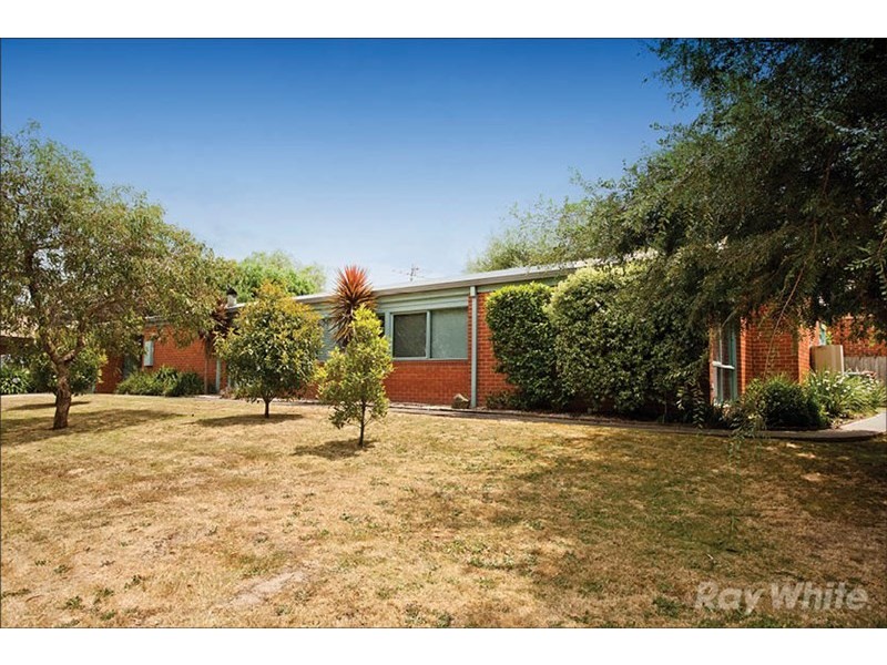 1 Mahogany Avenue, Berwick VIC 3806