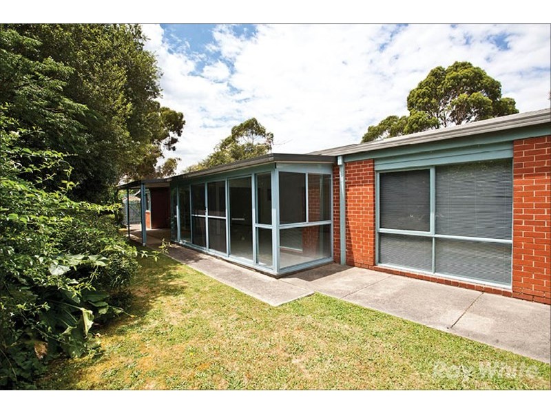 1 Mahogany Avenue, Berwick VIC 3806