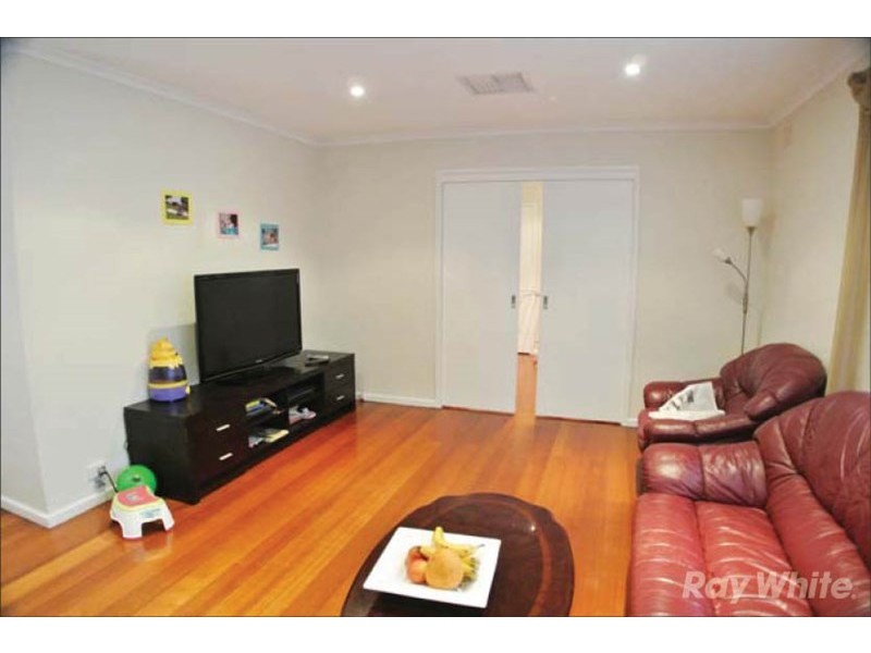 211 Brandon Park Drive, Wheelers Hill VIC 3150